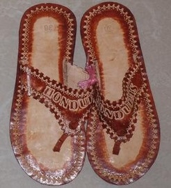 Sandalias típicas Lps 150
